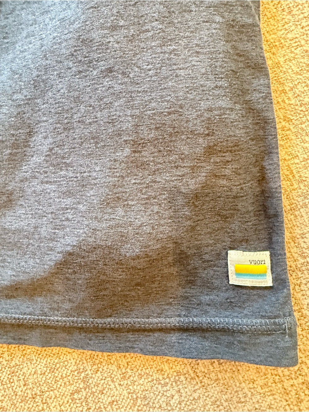 Vuori navy blue strato Tech tee (Men’s XL)